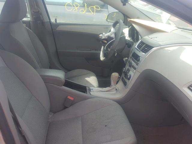 1G1ZC5E01CF255058 - 2012 CHEVROLET MALIBU 1LT SILVER photo 5