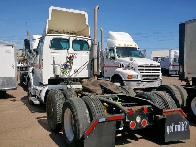 2FWJA3CV67AY16008 - 2007 STERLING TRUCK AT 9500 WHITE photo 3