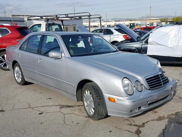 WDBJF82J2YX035874 - 2000 MERCEDES-BENZ E 320 4MAT SILVER photo 1