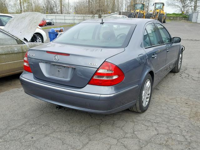 WDBUF26J65A700066 - 2005 MERCEDES-BENZ E 320 CDI GRAY photo 4