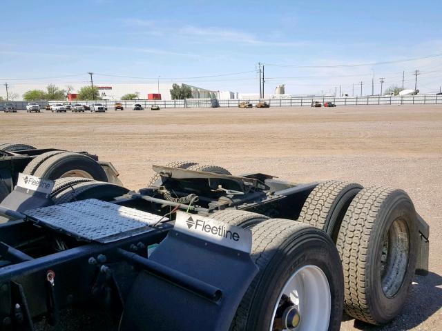 2FWJA3CV49AAL6059 - 2009 STERLING TRUCK A 9500 WHITE photo 9