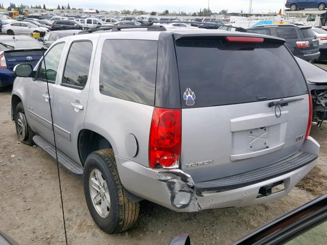 1GKS1AE05DR244169 - 2013 GMC YUKON SLE SILVER photo 3