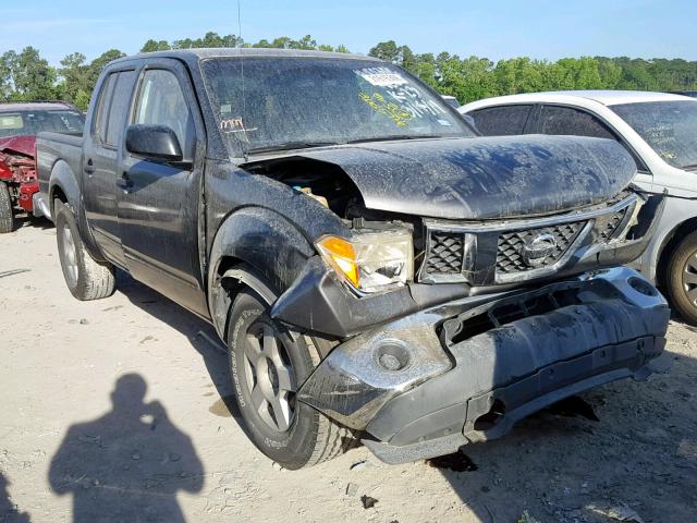 1N6AD07U75C449518 - 2005 NISSAN FRONTIER C GRAY photo 1