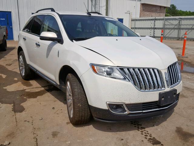 2LMDJ6JK5DBL25491 - 2013 LINCOLN MKX WHITE photo 1