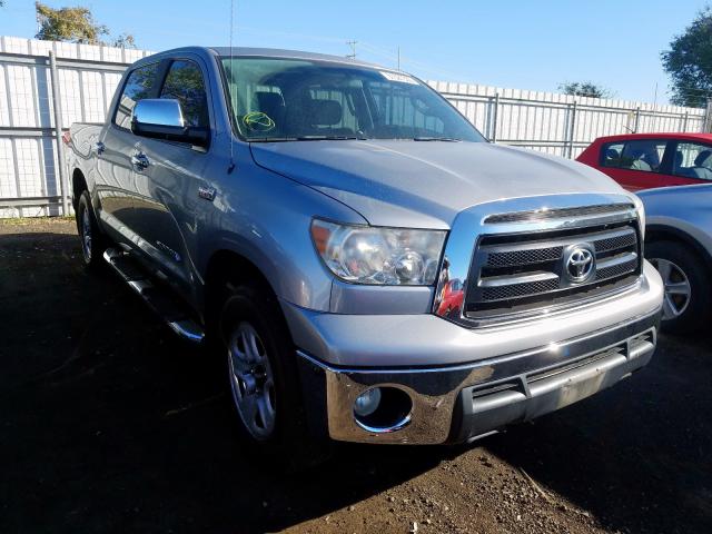 5TFEY5F16BX115692 - 2011 TOYOTA TUNDRA CREWMAX SR5  photo 1