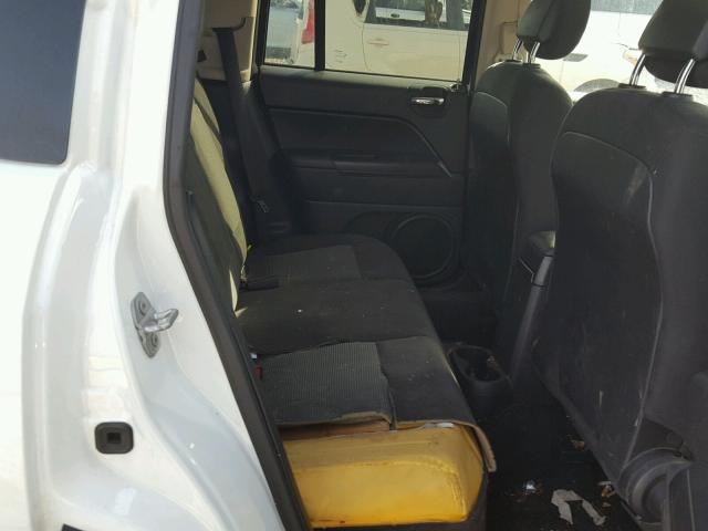 1C4NJCBA3GD574251 - 2016 JEEP COMPASS SP 白色 照片 6