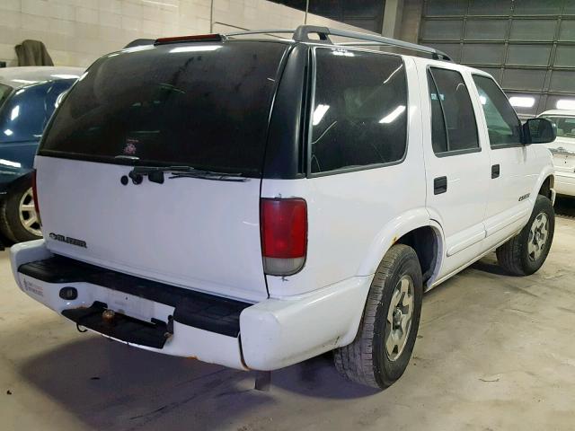 1GNDT13X24K123839 - 2004 CHEVROLET BLAZER WHITE photo 4