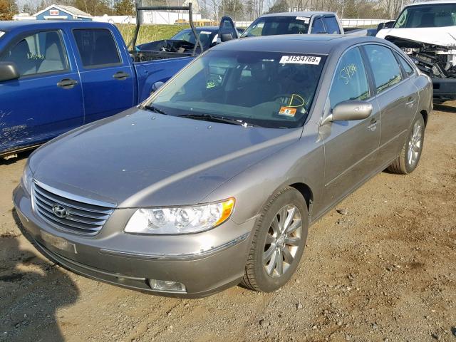 KMHFC46F99A342554 - 2009 HYUNDAI AZERA SE GRAY photo 2