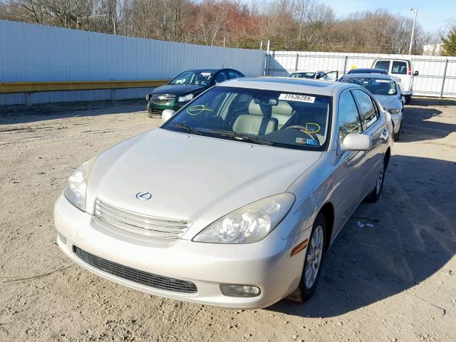 JTHBF30G136007206 - 2003 LEXUS ES 300 SILVER photo 2