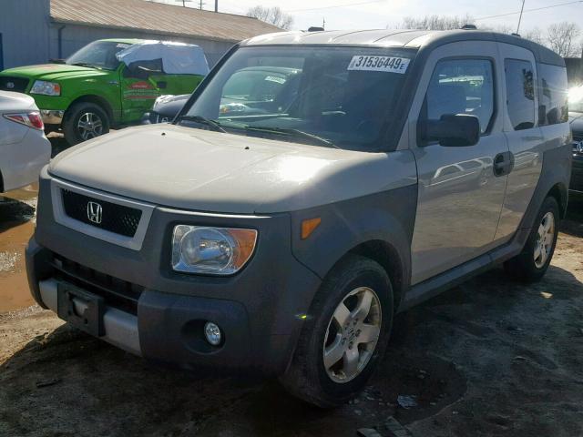 5J6YH28635L013700 - 2005 HONDA ELEMENT EX CREAM photo 2