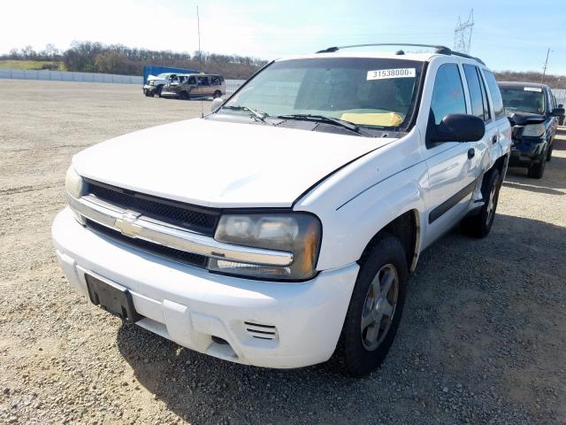 1GNDT13SX52113386 - 2005 CHEVROLET TRAILBLAZER LS  photo 2