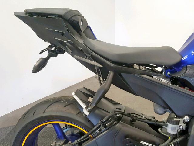 JYARJ28Y6JA001395 - 2018 YAMAHA YZFR6 C BLUE photo 16