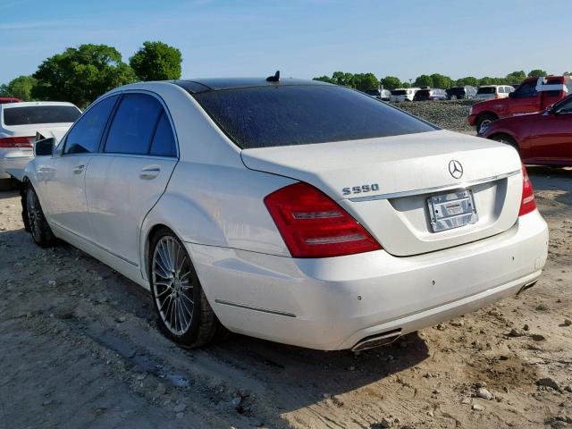 WDDNG7BB6AA321762 - 2010 MERCEDES-BENZ S 550 WHITE photo 3