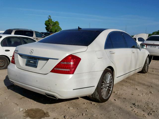 WDDNG7BB6AA321762 - 2010 MERCEDES-BENZ S 550 WHITE photo 4