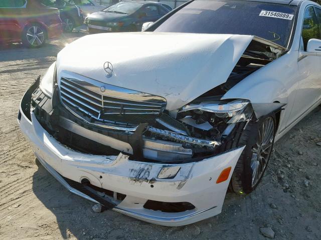 WDDNG7BB6AA321762 - 2010 MERCEDES-BENZ S 550 WHITE photo 9