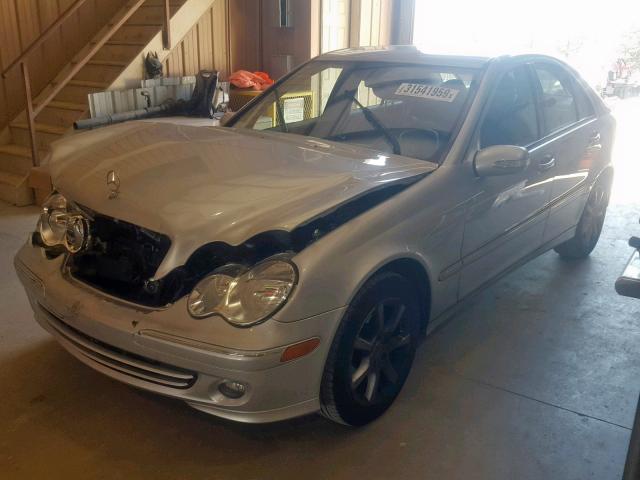 WDBRF54H47F886512 - 2007 MERCEDES-BENZ C 280 SILVER photo 2