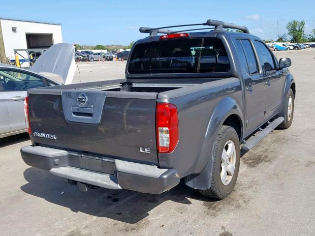 1N6AD07U47C443405 - 2007 NISSAN FRONTIER C GRAY photo 4