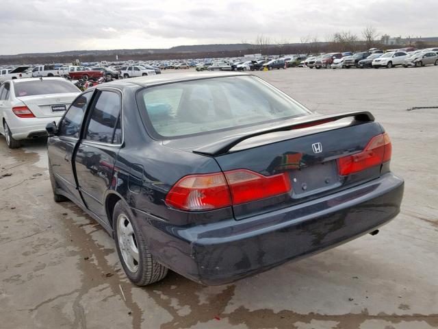 1HGCG5655YA019580 - 2000 HONDA ACCORD EX GREEN photo 3