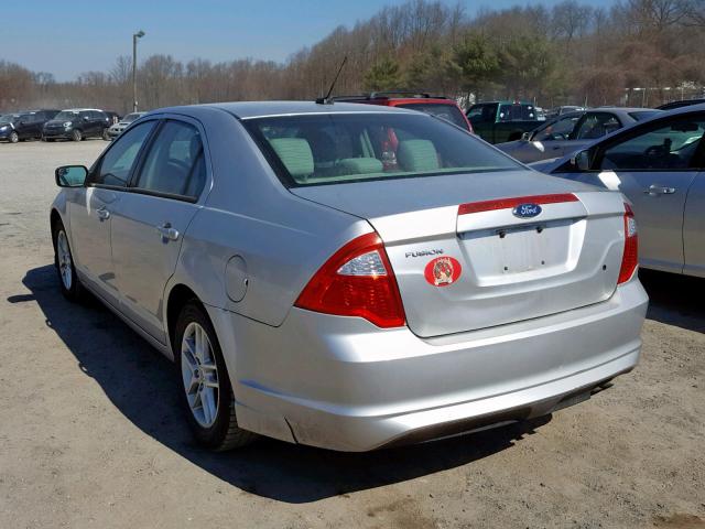 3FAHP0GA8CR117834 - 2012 FORD FUSION S SILVER photo 3