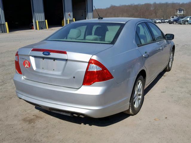 3FAHP0GA8CR117834 - 2012 FORD FUSION S SILVER photo 4