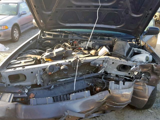 2FAHP71V18X157394 - 2008 FORD CROWN VICT GRAY photo 7