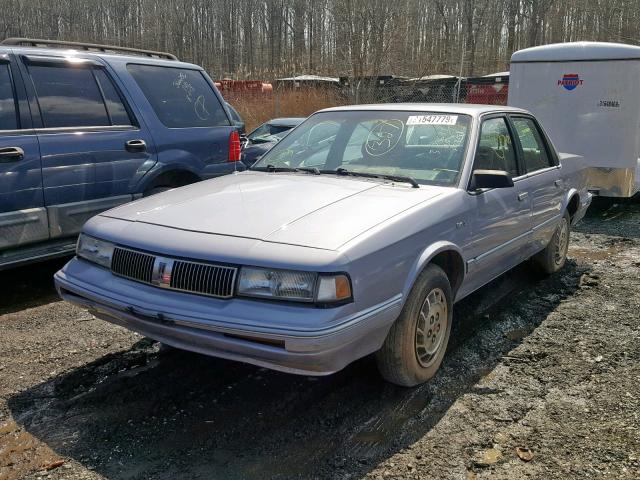 1G3AJ55M0T6413855 - 1996 OLDSMOBILE CIERA SL GRAY photo 2