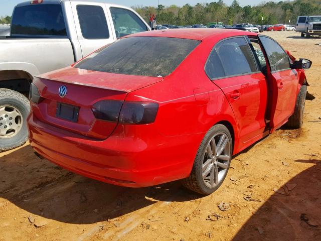 3VW2K7AJ6DM356200 - 2013 VOLKSWAGEN JETTA BASE RED photo 4