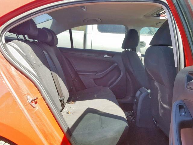 3VW2K7AJ6DM356200 - 2013 VOLKSWAGEN JETTA BASE RED photo 6