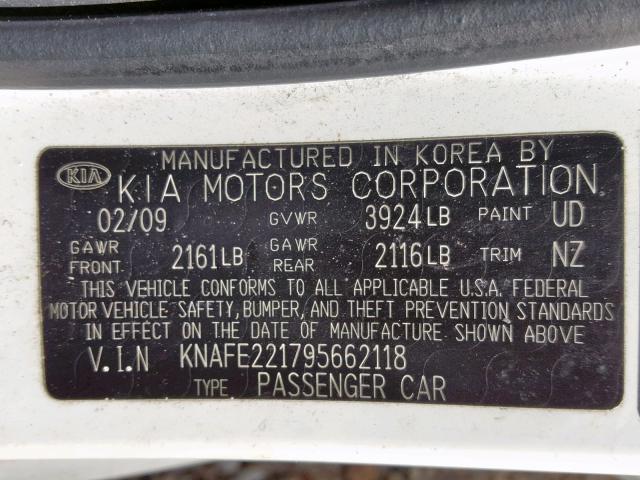 KNAFE221795662118 - 2009 KIA SPECTRA EX WHITE photo 10