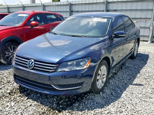 1VWAP7A31DC070853 - 2013 VOLKSWAGEN PASSAT S BLUE photo 2