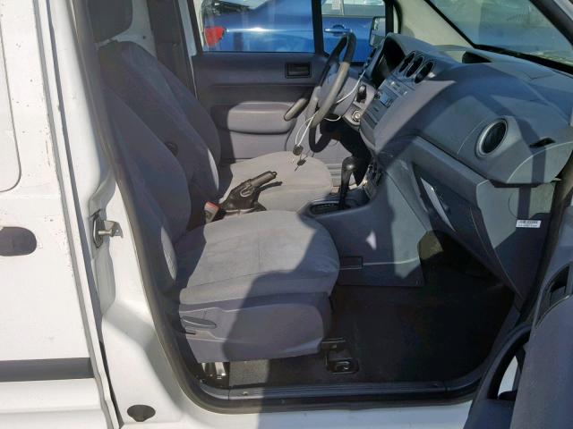 NM0LS7AN3CT121941 - 2012 FORD TRANSIT CO WHITE photo 5