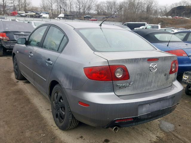 JM1BK12G261409137 - 2006 MAZDA 3 I GRAY photo 3