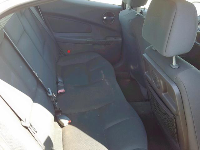 2G2WR524641360434 - 2004 PONTIAC GRAND PRIX WHITE photo 6