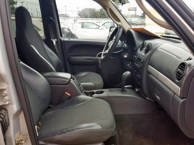 1J4GL38KX3W567096 - 2003 JEEP LIBERTY RE SILVER photo 5