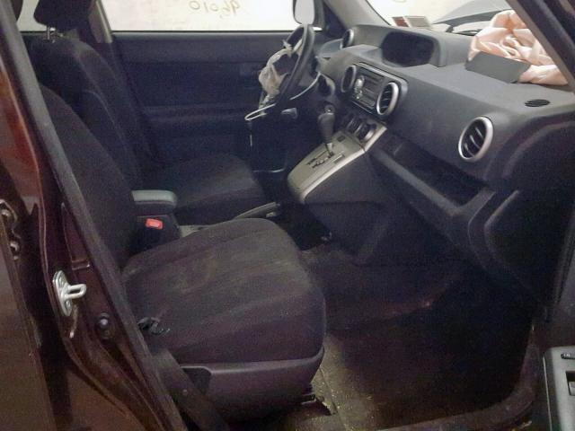 JTLZE4FE0A1104006 - 2010 TOYOTA SCION XB 紫色 照片 5