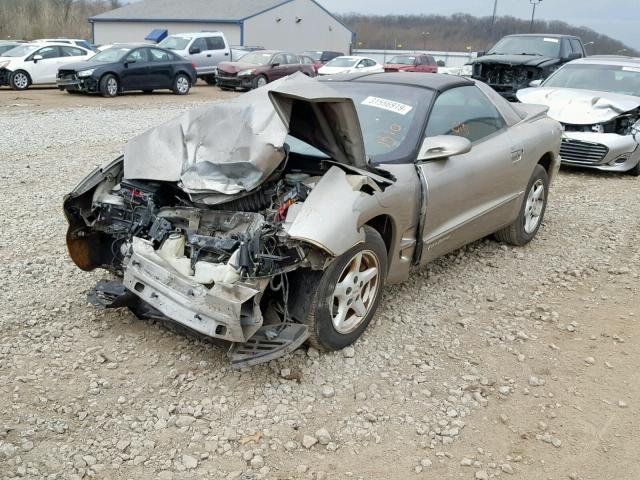 2G2FS22K612117911 - 2001 PONTIAC FIREBIRD TAN photo 2