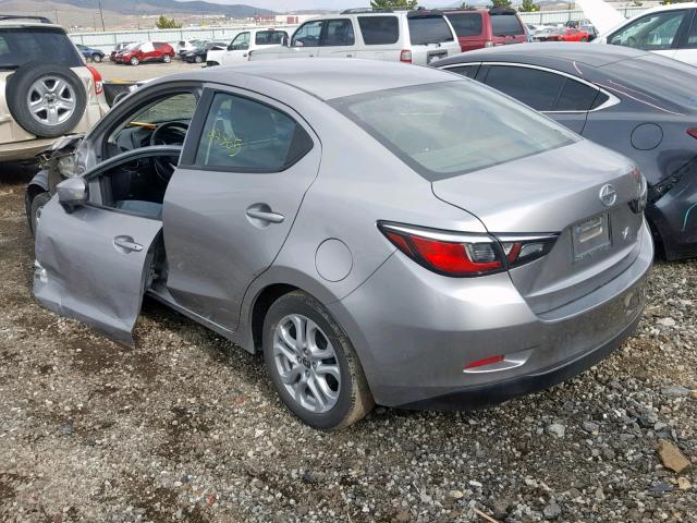 3MYDLBZVXGY121056 - 2016 TOYOTA SCION IA GRAY photo 3