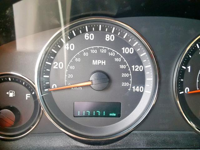 1J8HG582X6C123483 - 2006 JEEP COMMANDER GRAY photo 8