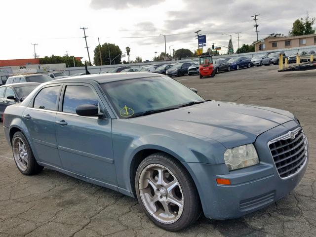 2C3JA43R45H677613 - 2005 CHRYSLER 300 BLUE photo 1