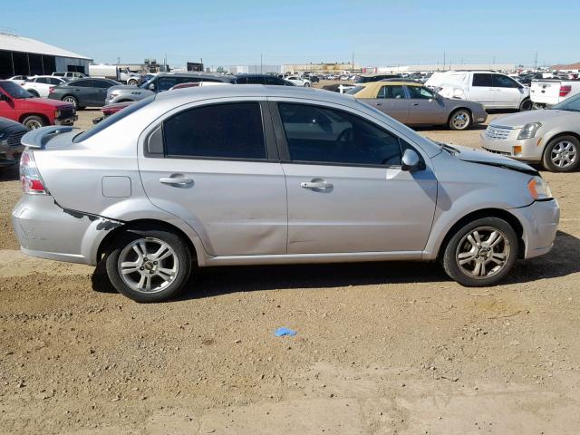 KL1TG5DE5BB135338 - 2011 CHEVROLET AVEO LT SILVER photo 9