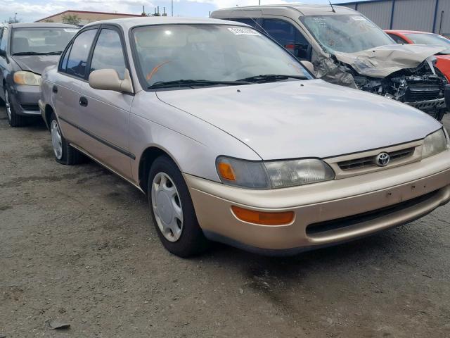 1NXBB02E3VZ557573 - 1997 TOYOTA COROLLA DX GOLD photo 1