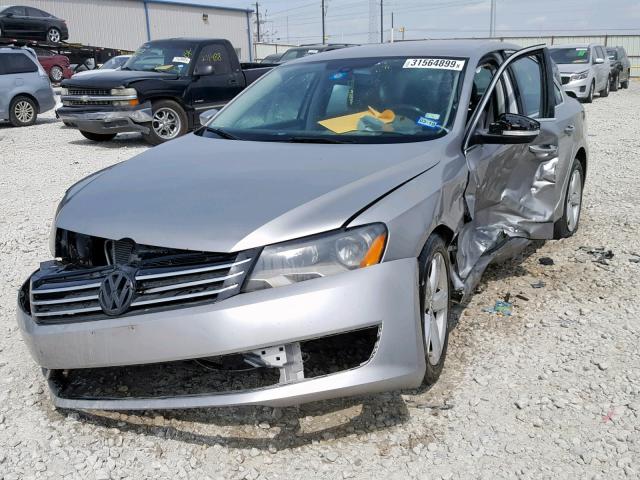 1VWBP7A36CC106801 - 2012 VOLKSWAGEN PASSAT SE GRAY photo 2