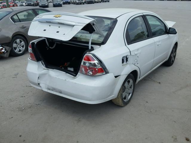 KL1TD5DE5BB226232 - 2011 CHEVROLET AVEO LS WHITE photo 4