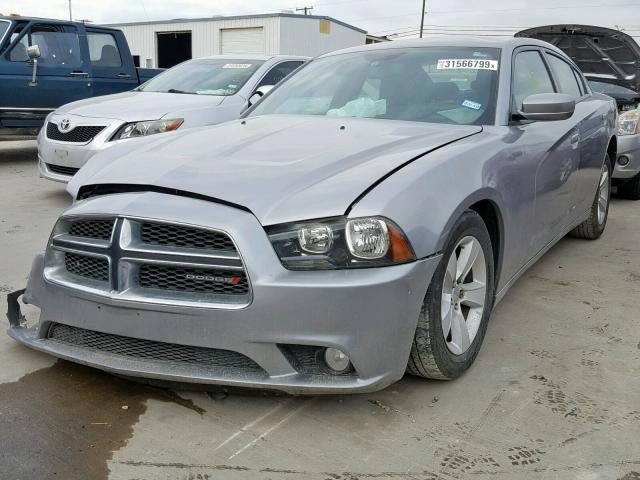 2C3CDXHG7EH360109 - 2014 DODGE CHARGER SX SILVER photo 2