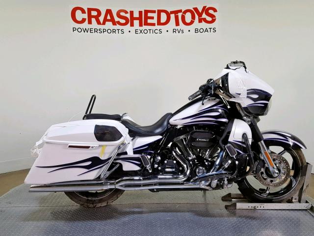 1HD1PXN16GB956963 - 2016 HARLEY-DAVIDSON FLHXSE CVO WHITE photo 1