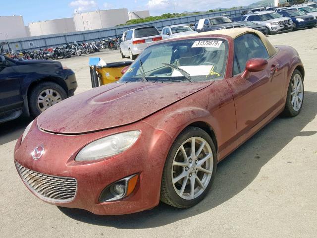 JM1NC2NF5B0214278 - 2011 MAZDA MX-5 MIATA RED photo 2