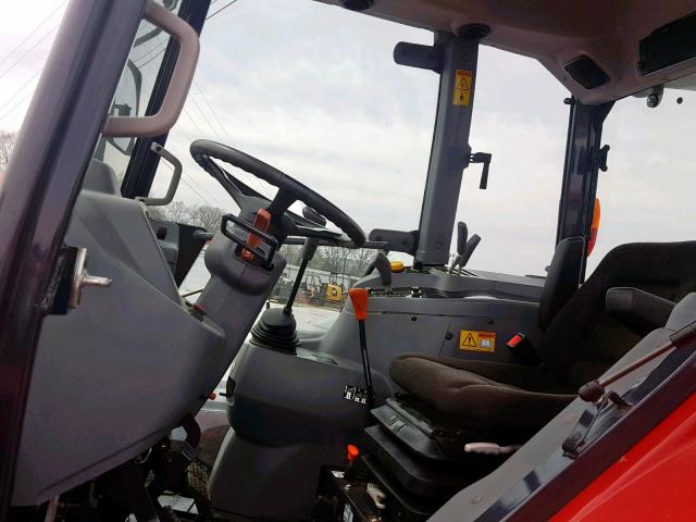 AG3M46100EJK14929 - 2014 MSF TRACTOR RED photo 5