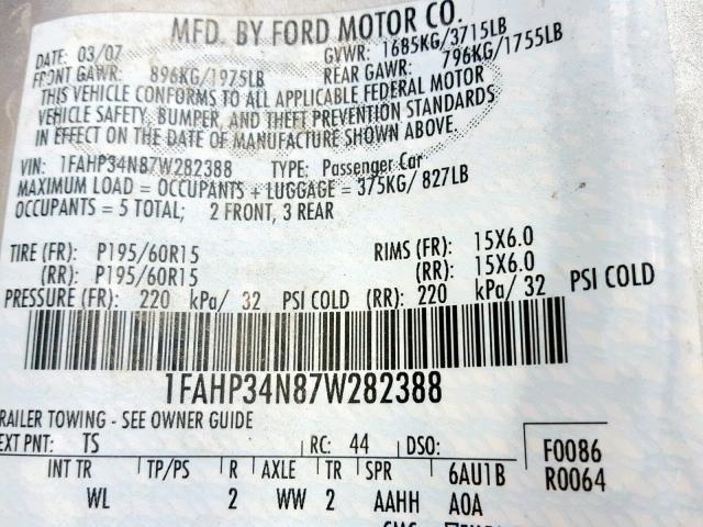 1FAHP34N87W282388 - 2007 FORD FOCUS ZX4 SILVER photo 10