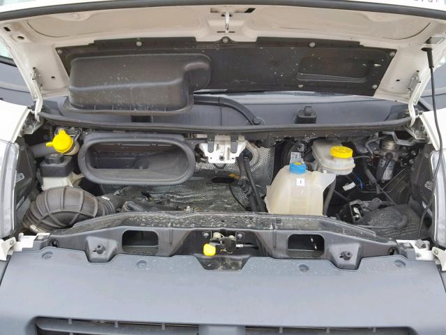 3C6URVJG2HE531940 - 2017 RAM PROMASTER 白色 照片 7