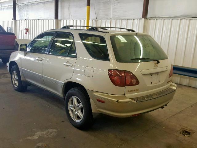 JT6HF10U0Y0144967 - 2000 LEXUS RX 300 WHITE photo 3